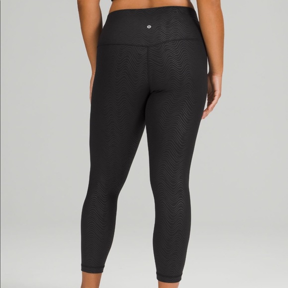 Lululemon align hr 25”